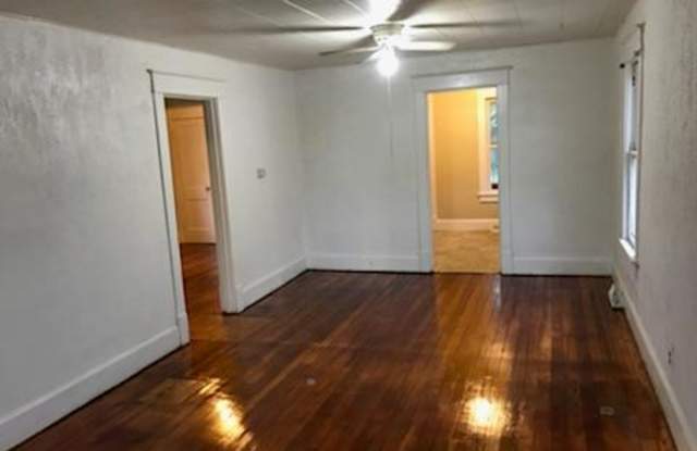 2618 Plainview Gallery 4