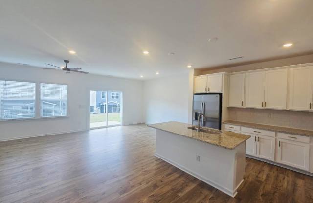8765 Wardle Court Gallery 3