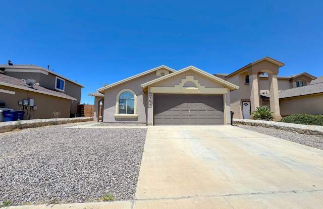 East El Paso 3bed/2bath Refrig A/C & Synthetic Lawn! photos photos East El Paso 3bed/2bath Refrig A/C & Synthetic Lawn! photos photos