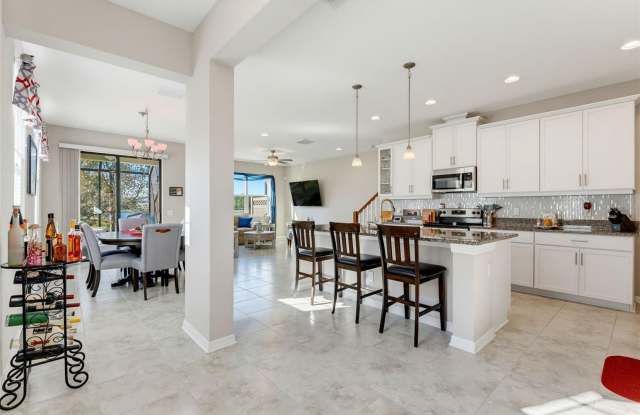 18882 BEAUTYBERRY Court Gallery 2