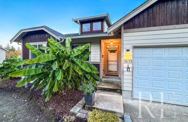 Single Story, Tranquil Gardens, 3-Car Garage! photos photos