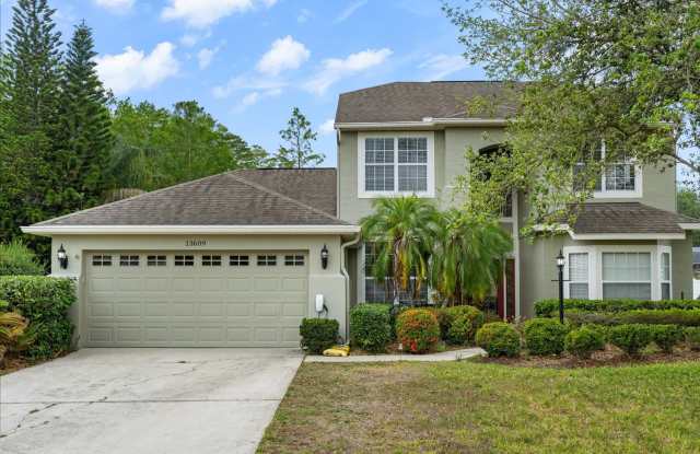 Charming 4 bedroom, 3 baths home for rent located 13609 Sky Blue Ct. - 13609 Sky Blue Court, Alafaya, FL 32828