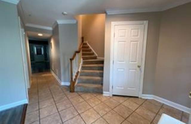 3922 Shawfield Ln Gallery 2