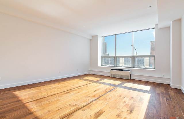 5009 2nd St # 207 Gallery 1