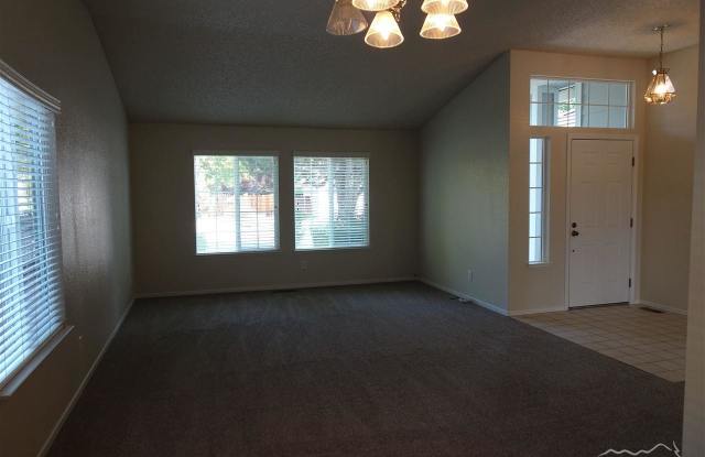 5475 Santa Rosa Avenue Gallery 3