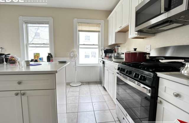 73 Leicester St. photos photos