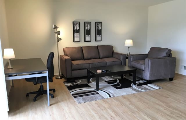Furnished. Short Term, 10-25 Days. Somerset Park - 2389 Somerset Boulevard, Troy, MI 48084