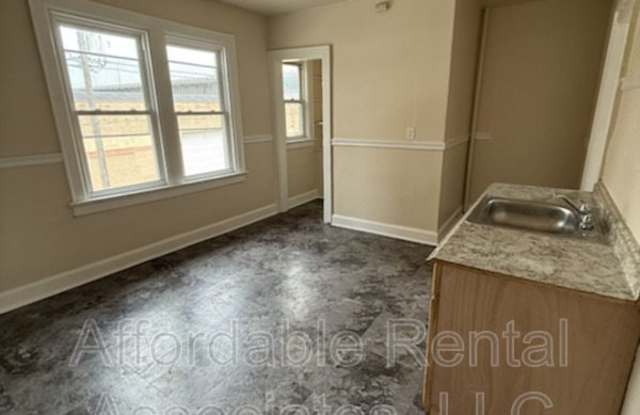 3529 W Pierce St photos photos