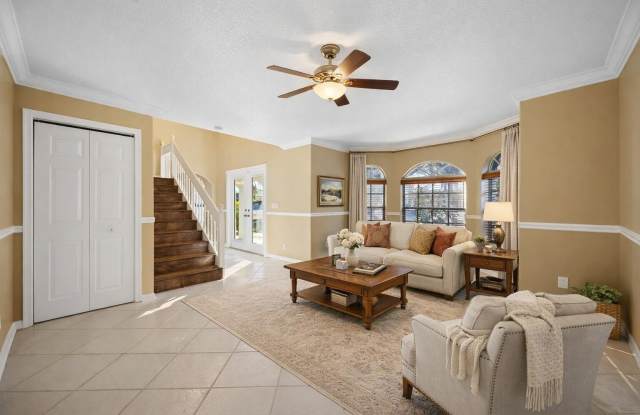 6934 Grapeview Boulevard Gallery 3