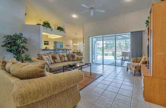 254 W PINE VALLEY LANE Gallery 4