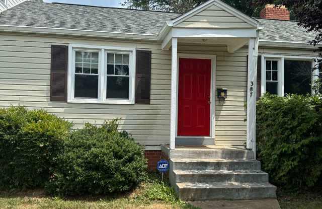 387 Cherrydale Ave photos photos