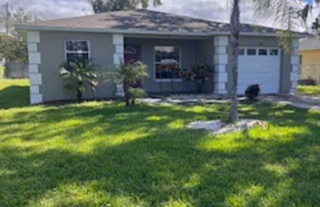 106 S Drake St – 3 Bed, 2 Bath Home for Rent Gallery 3
