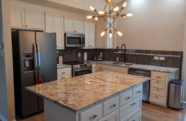 127 Cedarwood Dr Gallery 3