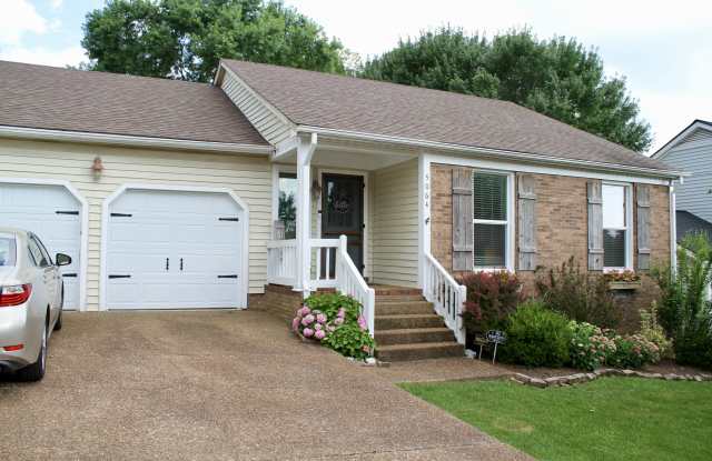 5064 English Village Drive photos photos