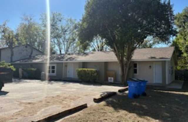 428 North Vaughan Avenue photos photos