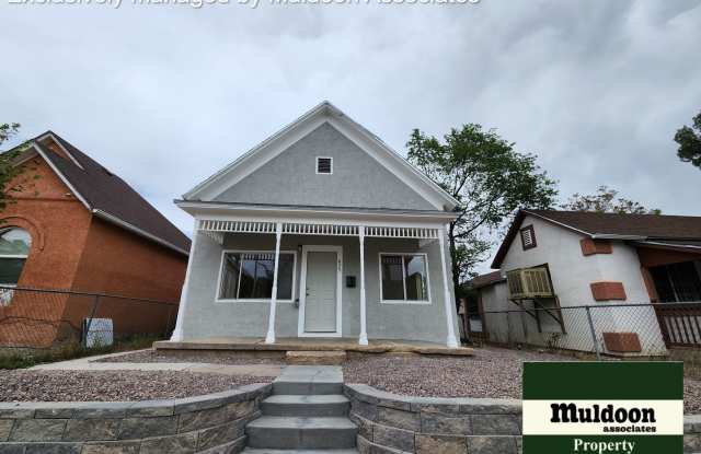 Remodeled 2 bed 1 bath ready now! photos photos