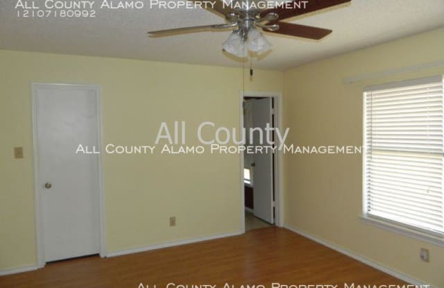 8006 Cantura Mills - 8006 Cantura Mls, San Antonio, TX 78109