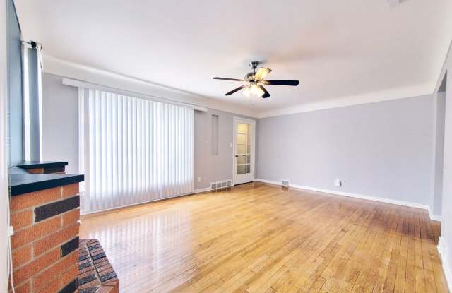 3 Bed - 1.5 Bath Cape Cod for Rent! Gallery 4