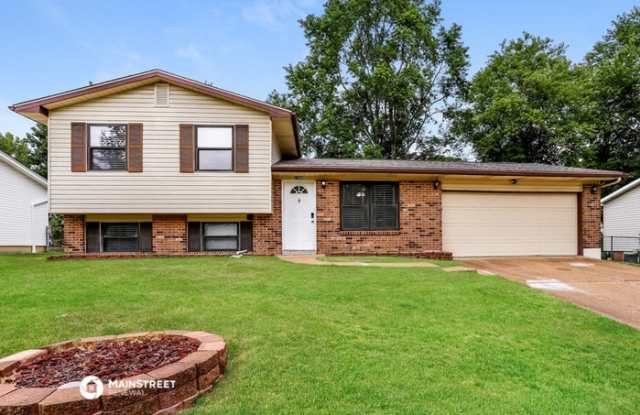 1700 Birch Street - 1700 Birch Drive, Pacific, MO 63069
