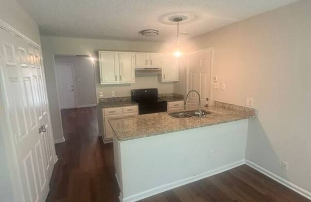 4567 Addington Dr Gallery 2