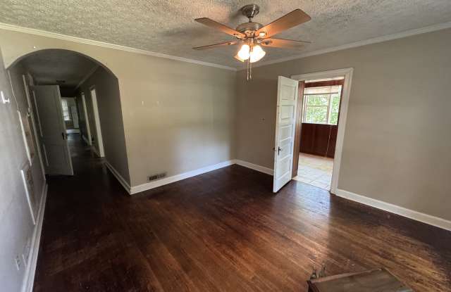 111 East Screven Street - 1 photos photos