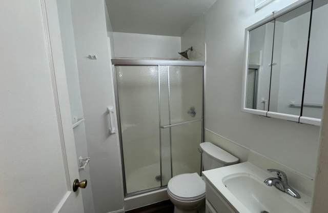 3 Bedroom Molette with Ravine Views – $1300 Gallery 4
