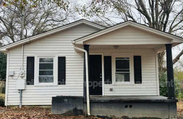 111 W Robinson St photos photos