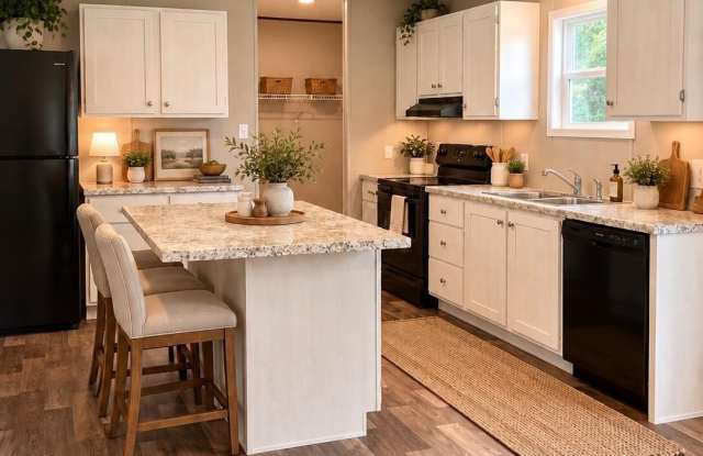 5166 Green Heron Drive SW Gallery 3