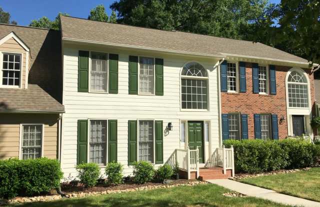 Light  Airy Townhome in Downing Creek, wonderful location in Chapel Hill! photos photos