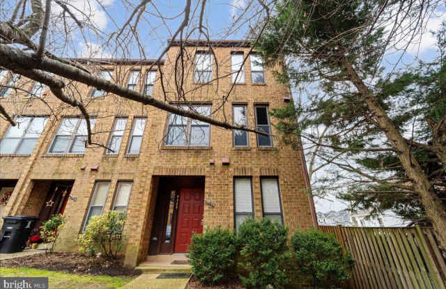 4424 7TH STREET N - 4424 7th Street North, Arlington, VA 22203