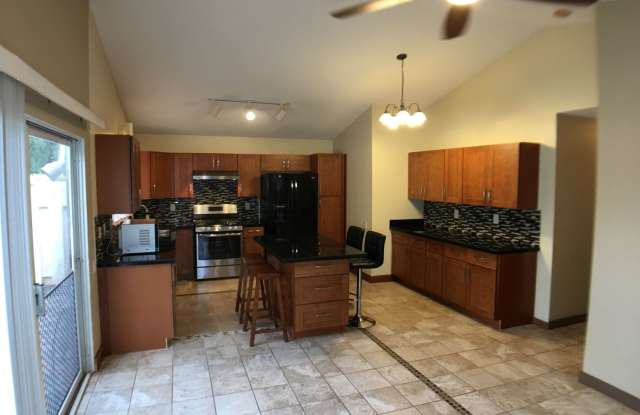 91-1005 Keoneae Pl Gallery 2