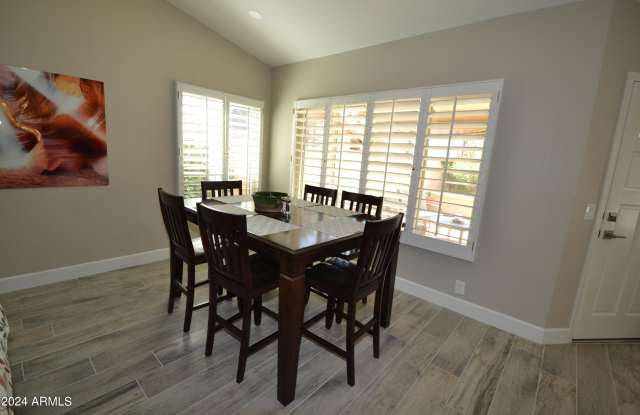 19518 N 89th Drive Gallery 3
