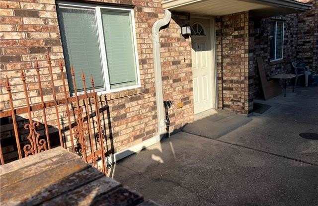 3209 GOLDEN Drive photos photos