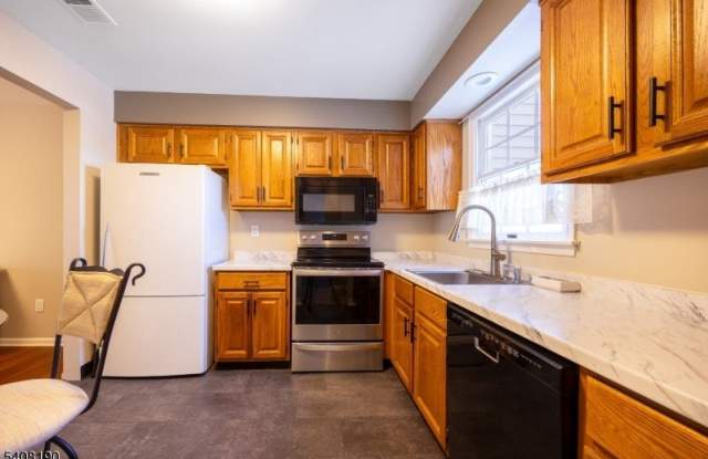 147 Mockingbird Ct photos photos