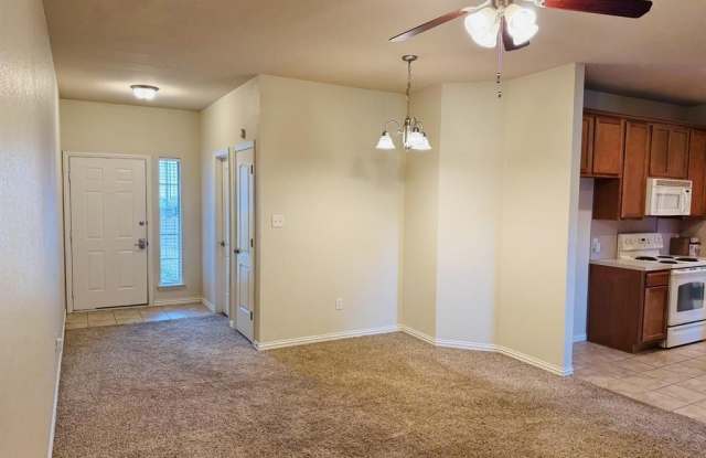 1627 Summer Hill Court photos photos