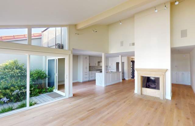 Beautifully Updated Spacious 3 Bed 3 Bath Home in Coronado Cays Available for Lease! photos photos