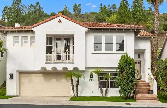 Don't miss out! Gated/Secured 3 br 2 ba home photos photos