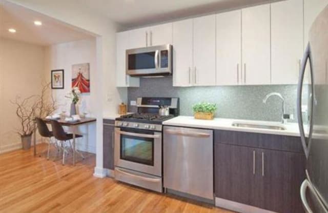 136 1st Ave - 136 1st Ave, New York City, NY 10003