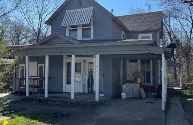 612 E Acheson Street - 612 East Acheson Street, Denison, TX 75021