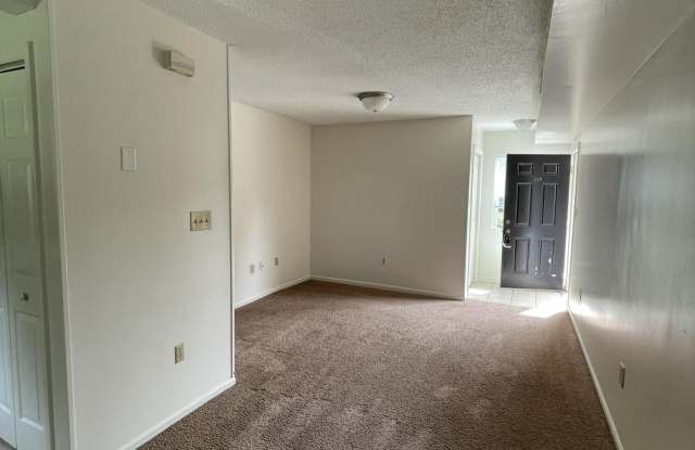 249 Cordell Circle Gallery 3