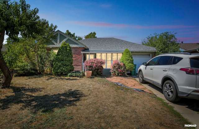Charming 2BR House in Denver photos photos