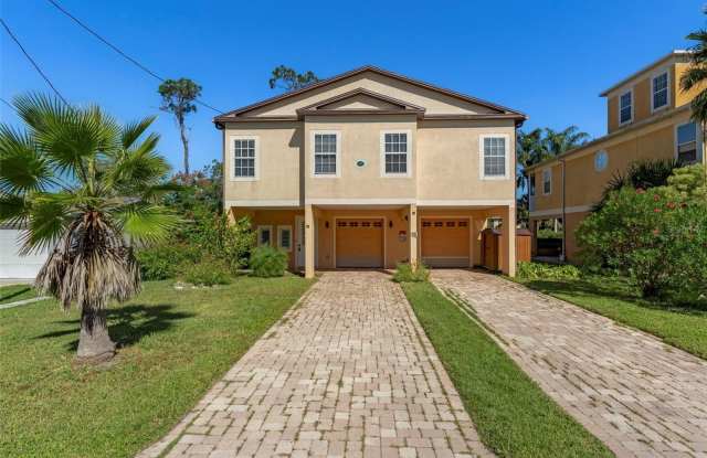 8229 GULF WAY photos photos