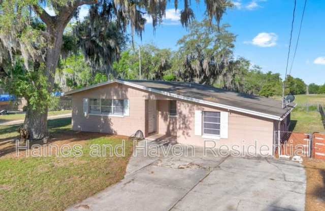 218 Dennis Ave photos photos