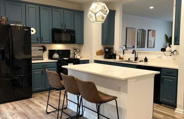 42427 ROCKSLIDE Terrace Gallery 4