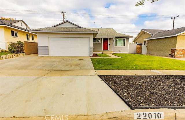 22010 Ocean Avenue photos photos