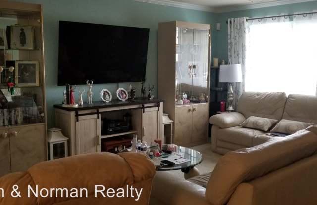 19904 Stoney Point  Way Gallery 3
