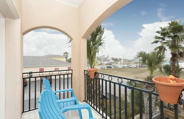 103 Gardenia St. photos photos