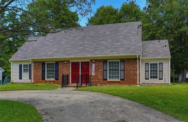 1119 Smoke House Drive - 1119 Smoke House Drive, Charlotte, NC 28270