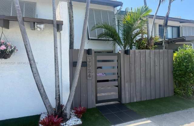 6524 SW 114th Ave photos photos