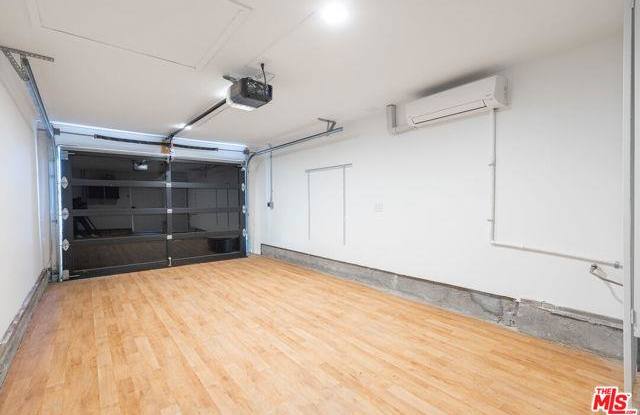 5970 Balcom Avenue - 5970 Balcom Avenue, Los Angeles, CA 91316